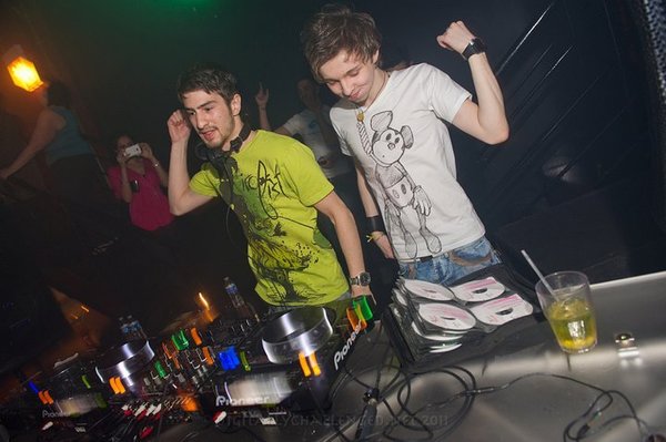 Arty & Mat Zo