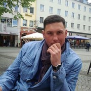 Andrej Miller on My World.