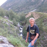 чтонибудь простенькое on My World.